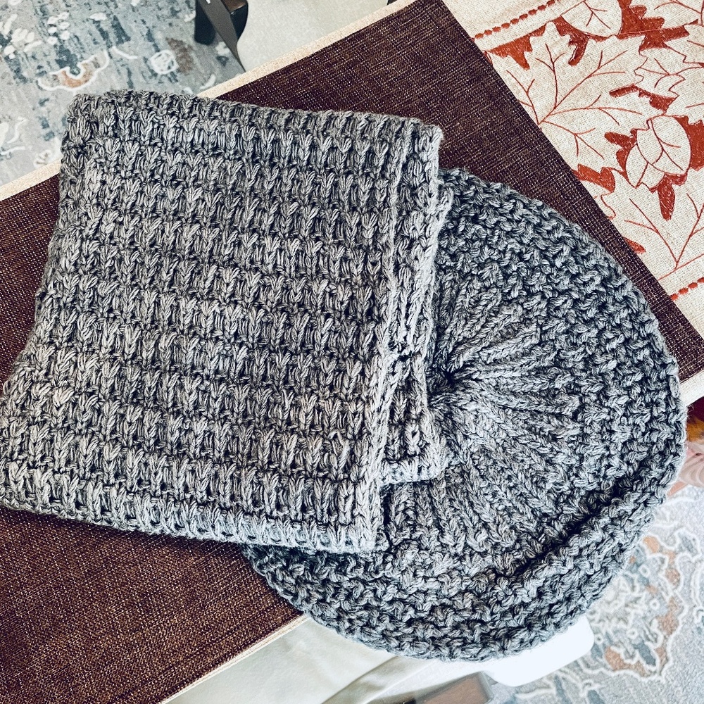 Matching Hat & Scarf